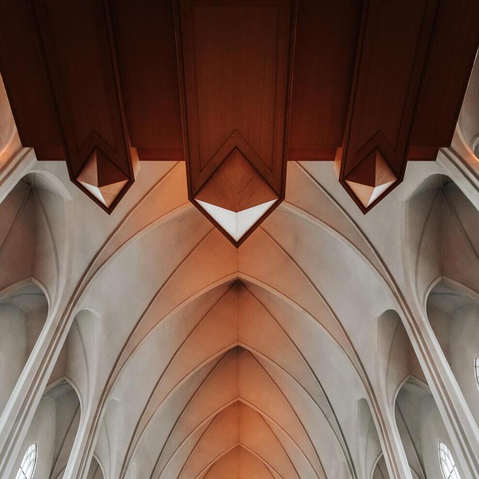 pexels-matheus-bertelli